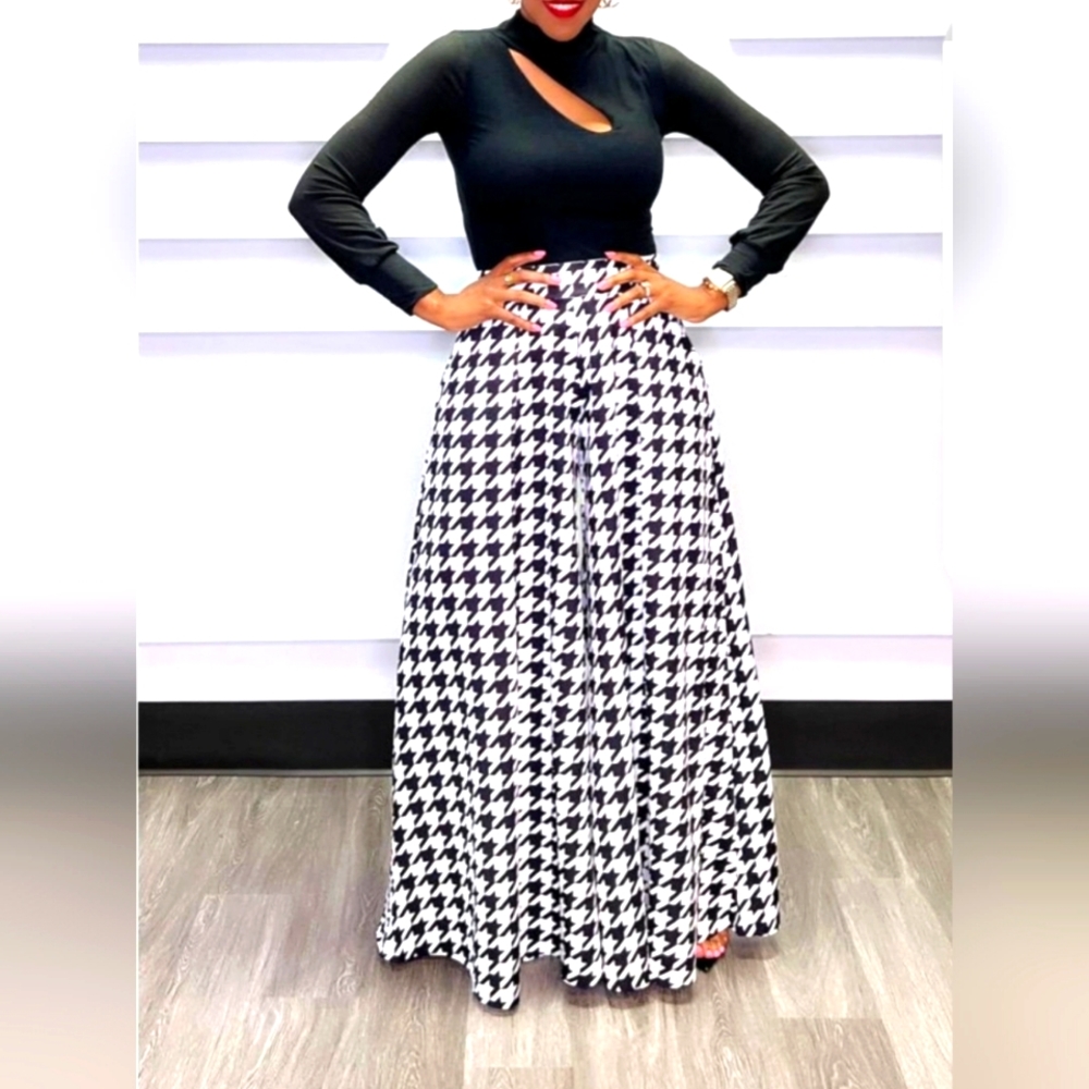 Wide Leg Houndstooth Pants